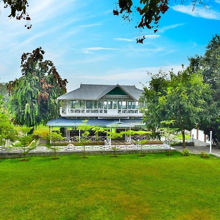 Hotel Mgm Whispering Wind'S Yelagiri Exterior foto